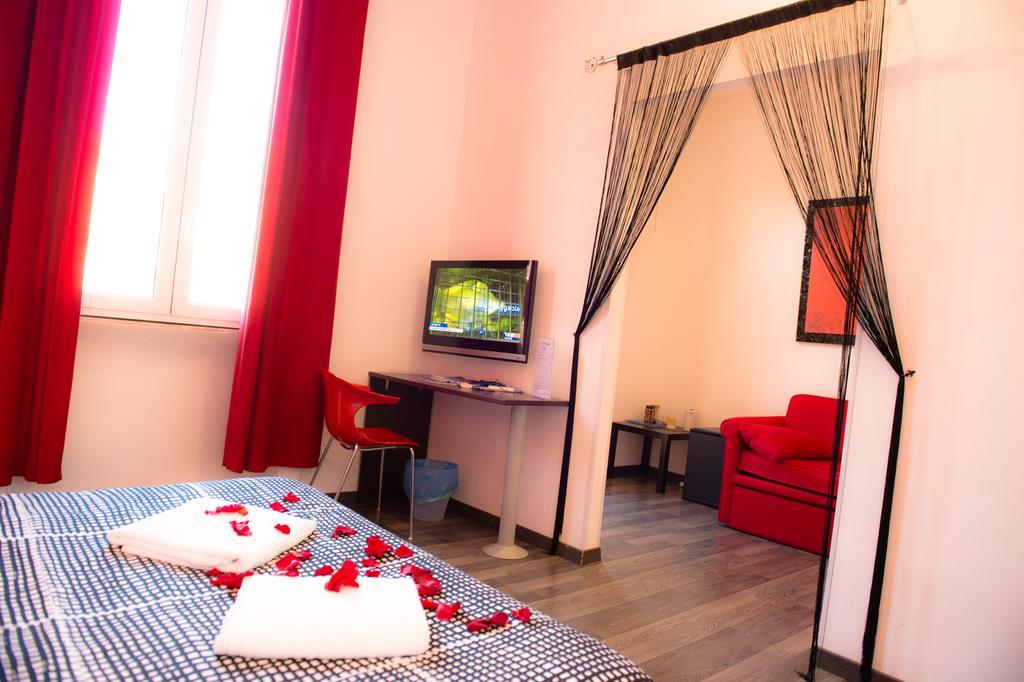 Chroma Exy - Chroma Italy 2* Roma
