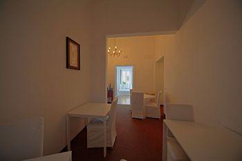 The Travelers Hotel 3*