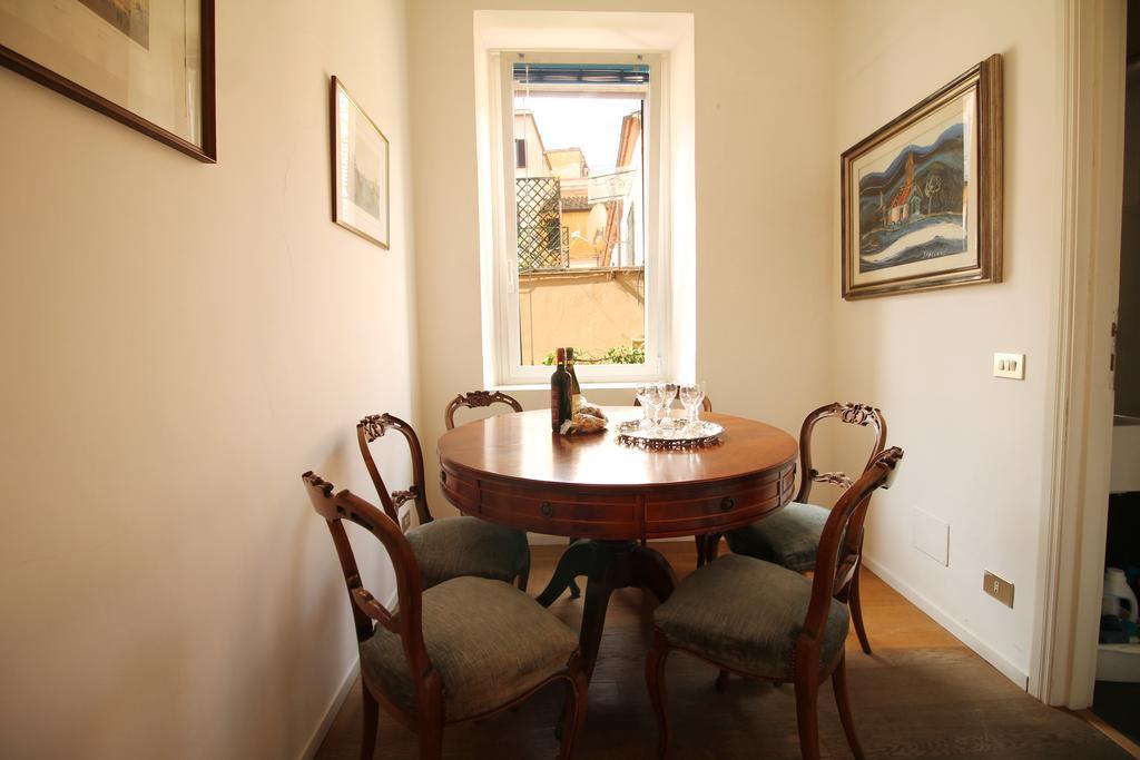 Trevi Fountain 2br Apartamento *