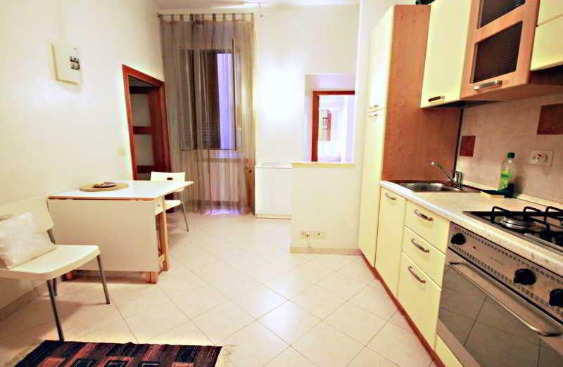 Ota Trevi Foutain Hotell