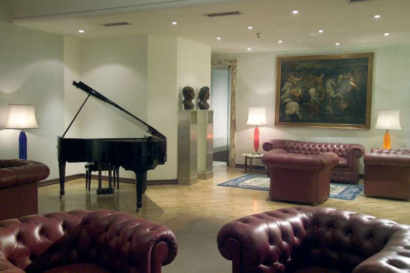 Western Universo Hotel