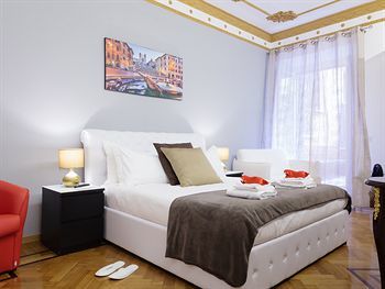 Lh Royal Terrace Casa de hóspedes 2*