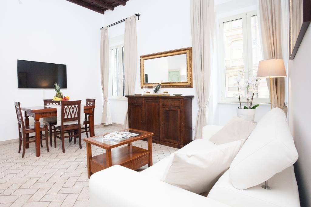Tritone 91 Apartamento