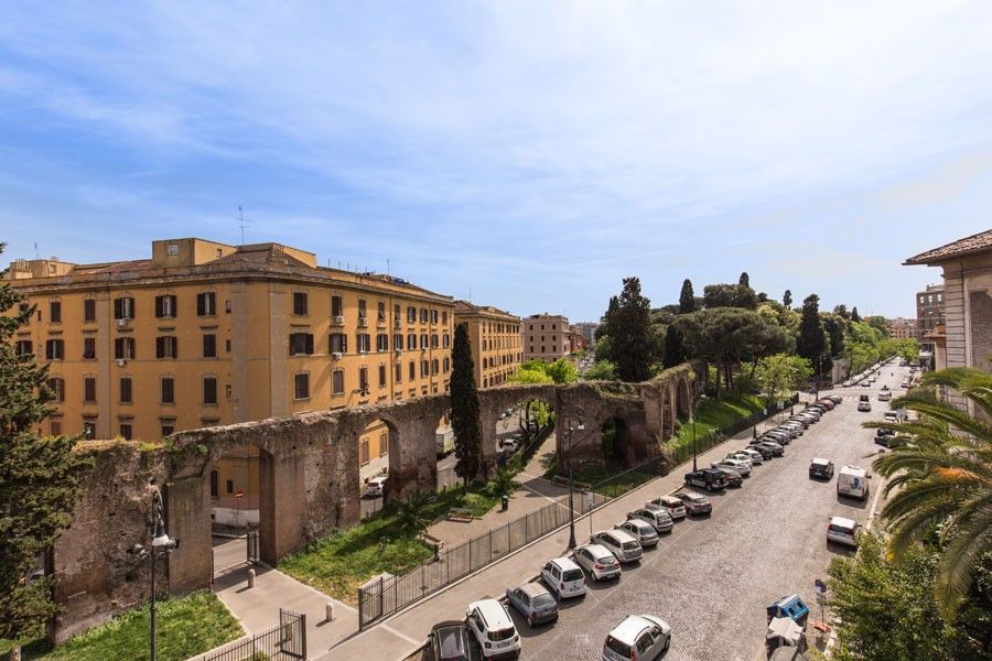 Experience * Rome