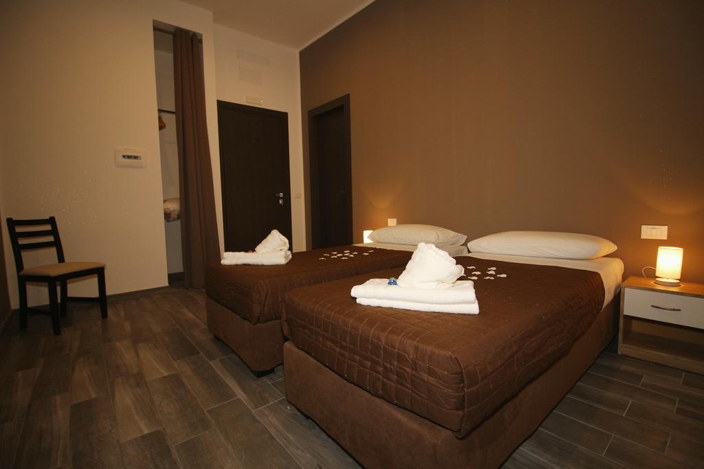 Mi.ro 3* Roma