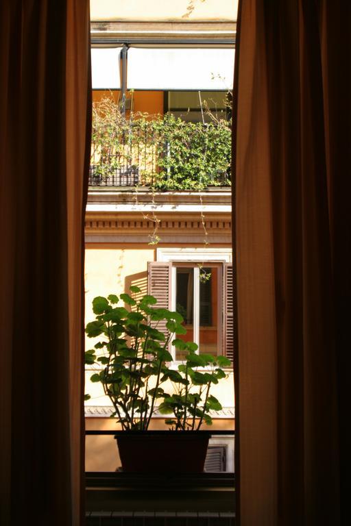 Garda Hotel 3*