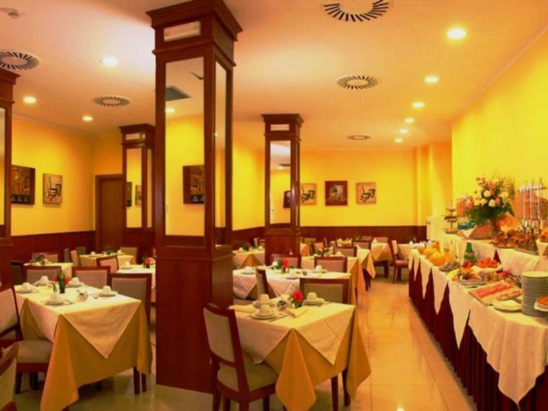 Hotel Augusta Lucilla Palace