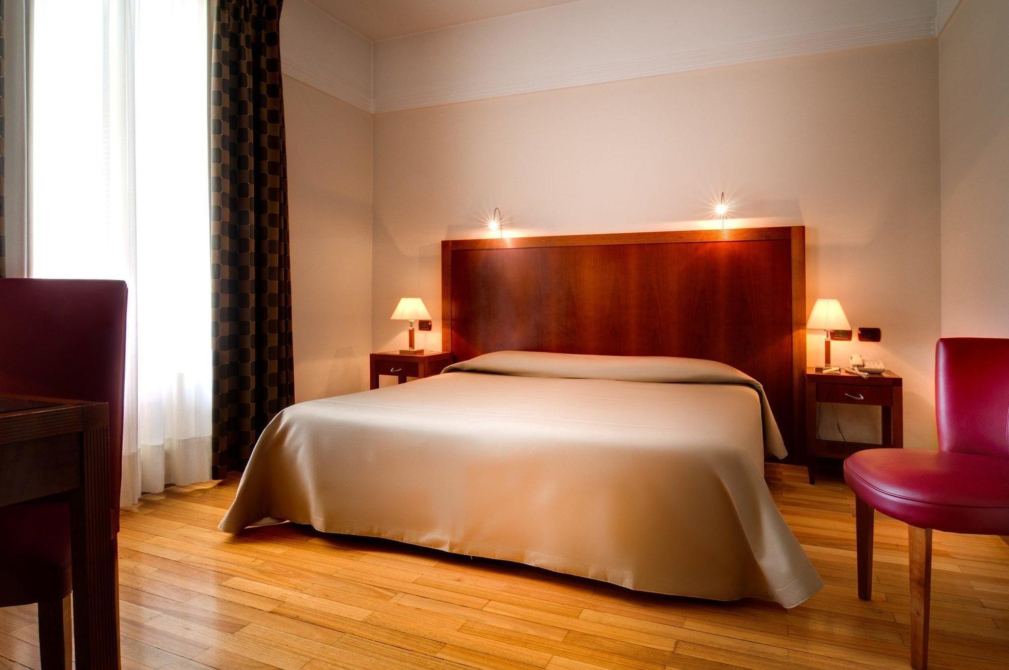 Hotell Genova