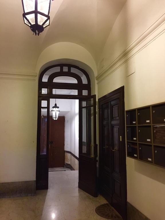 Pensión 1a Grace House Roma