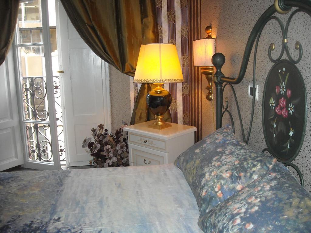 Art Domus Reale Bed & Breakfast
