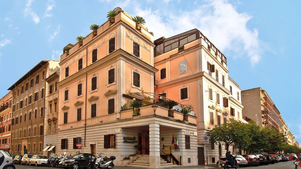 Hotel Museum 3*