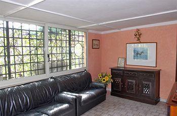 Residenza Camilla Pensión