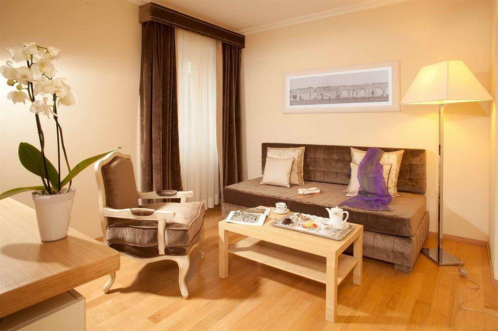 Piccolo Borgo Hotel