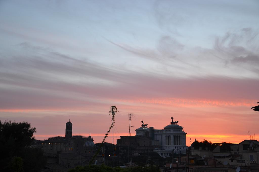 Cardello Colosseum Rom