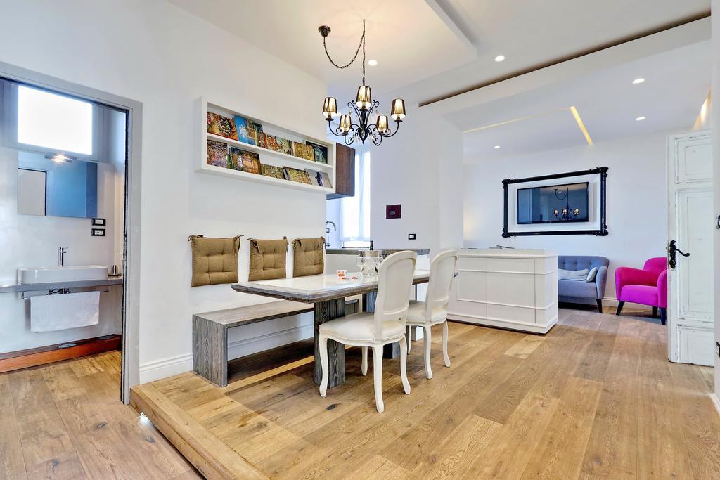 Design Paulina 300 Mt From Colosseum Apartamento *