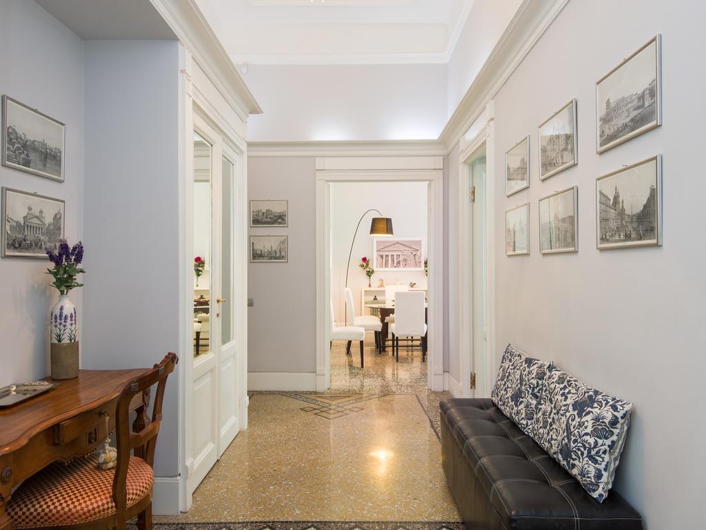 Rsh Lungotevere Apartment *