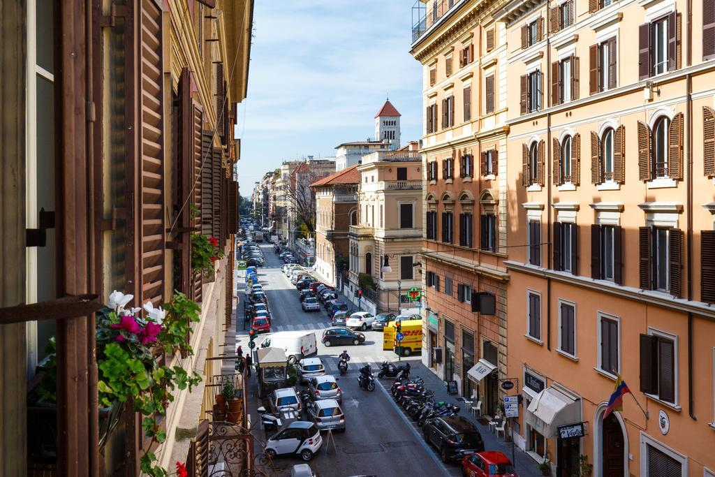 Pensión Sallustio Fine 3*
