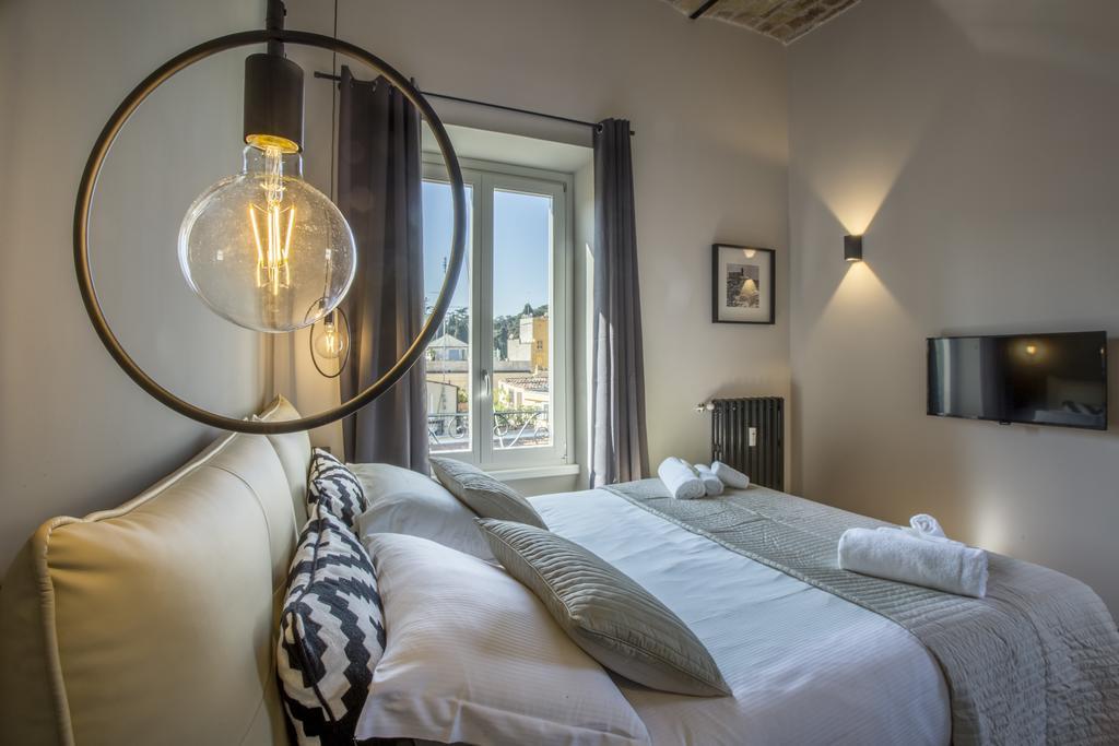 Eve Penthouse Colosseo Apartamento *