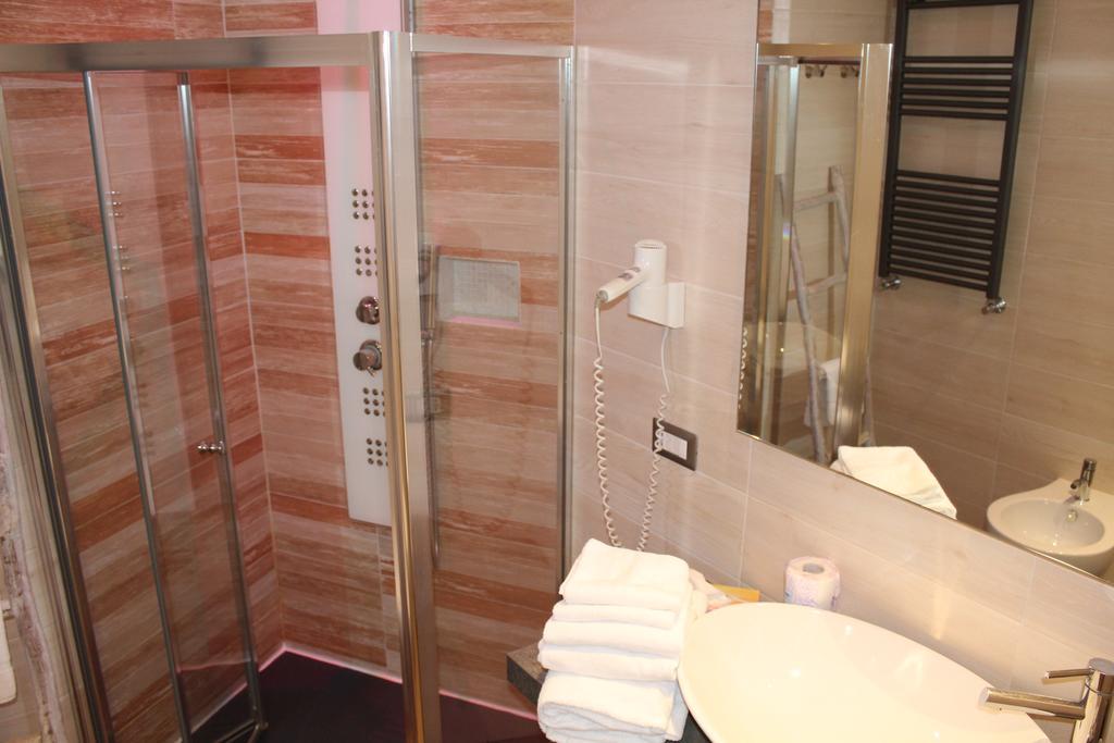 Royal Affittacamere 2*