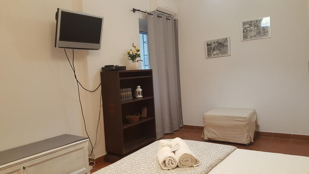 Acomodação com café da manhã  Germana House *