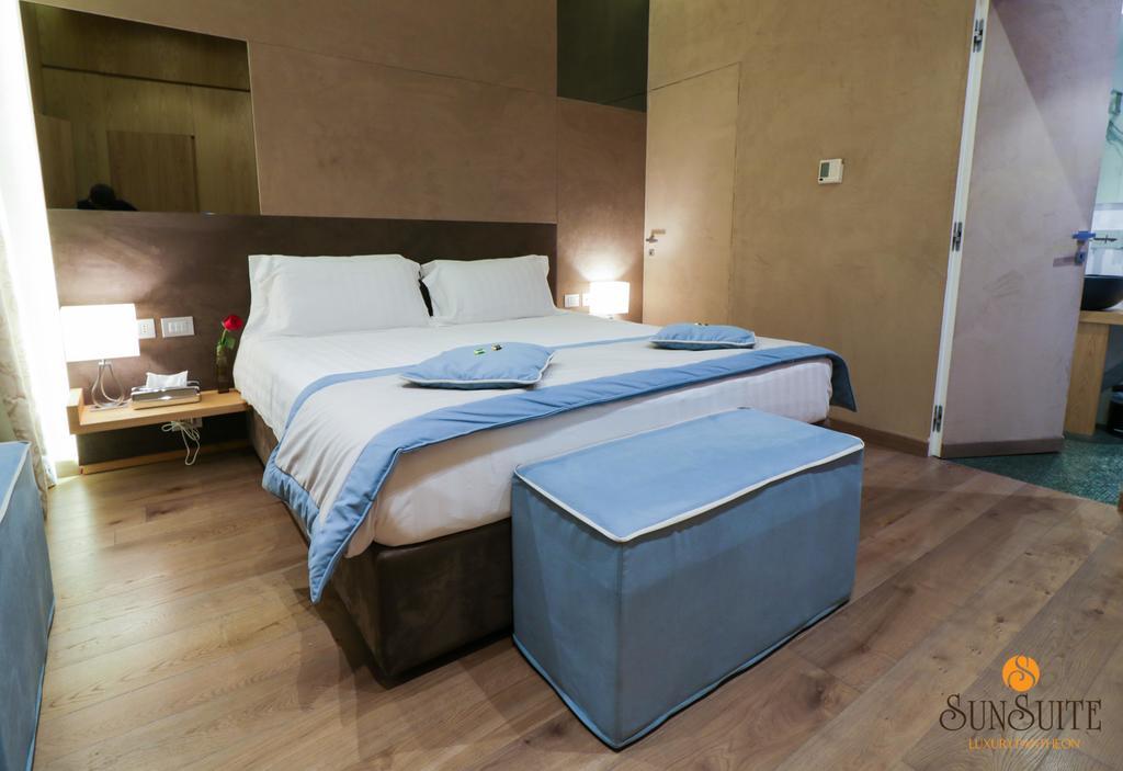 Sun Luxury Pantheon Pensión