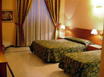 Repubblica 3* Rome