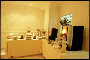 Sunrise Hotel 4*