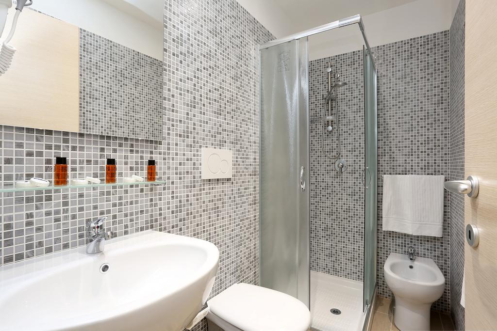 Adorasuite 2 2* Roma