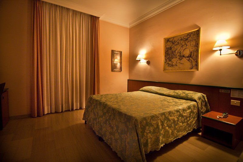 Hotel Center 2 Rom