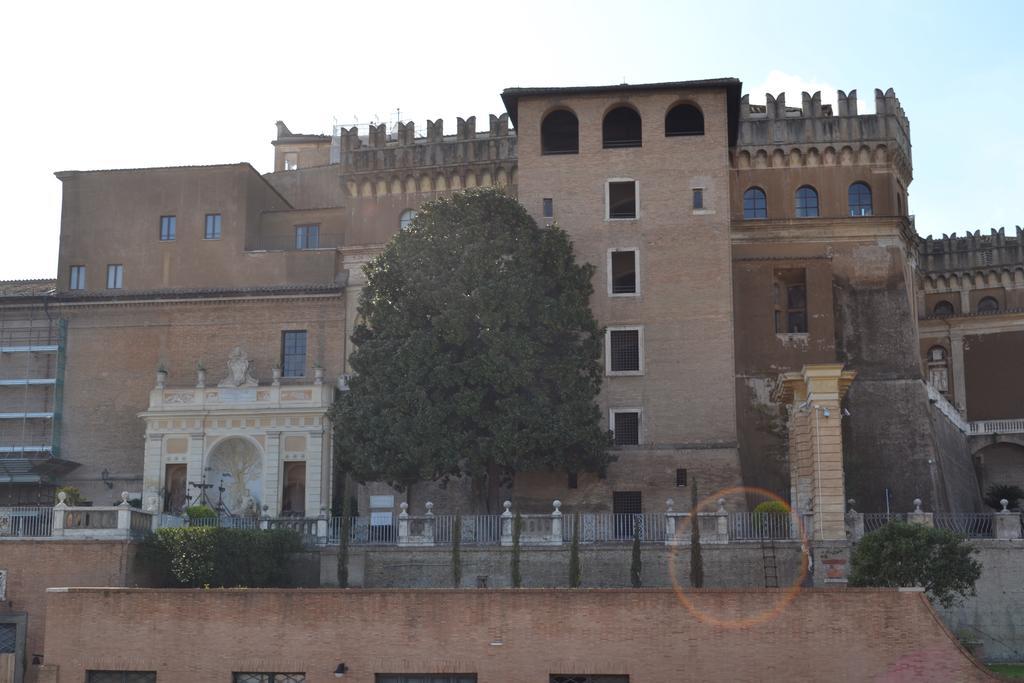 Catherine's Roma