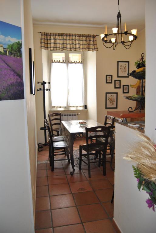 The Flower Bed and breakfast 3*