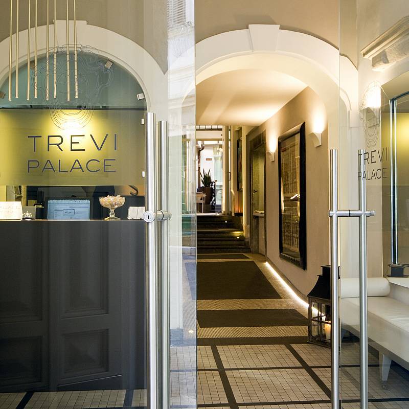 Hotel Trevi Palace Luxury Roma