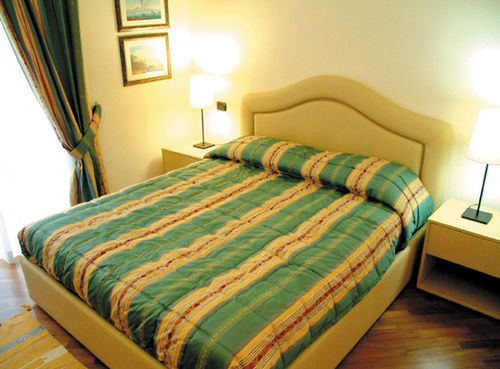 Casa Riz 2*