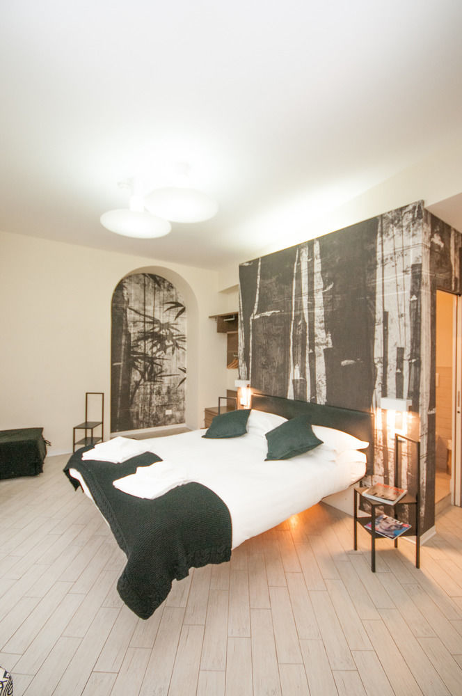 First Floor Gasthof Rom