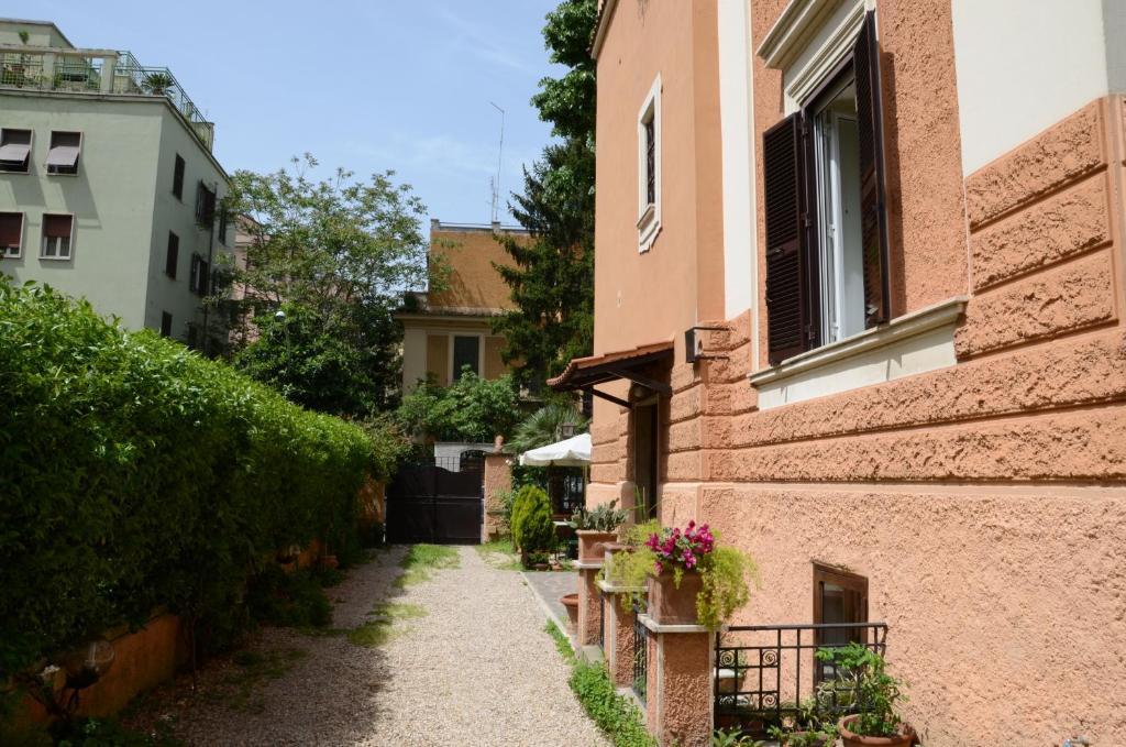 A Vinicius Et Mita Bed & Breakfast Roma