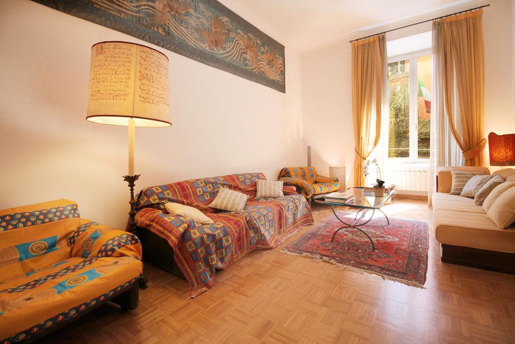 Via Veneto Outstanding Apartment *