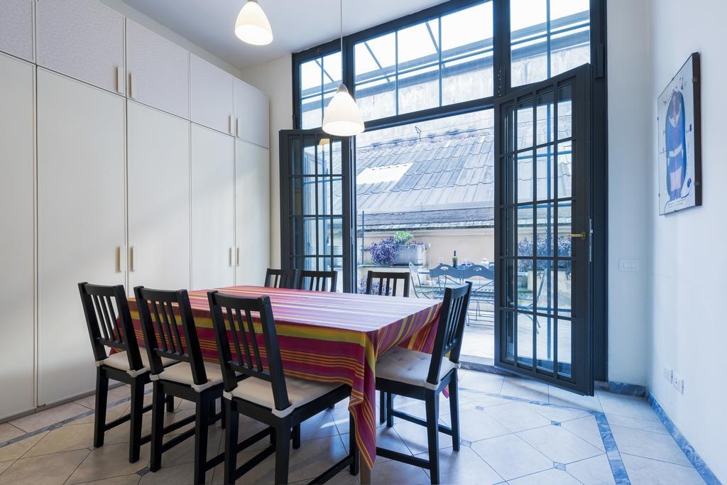 Quattro Cantoni House *