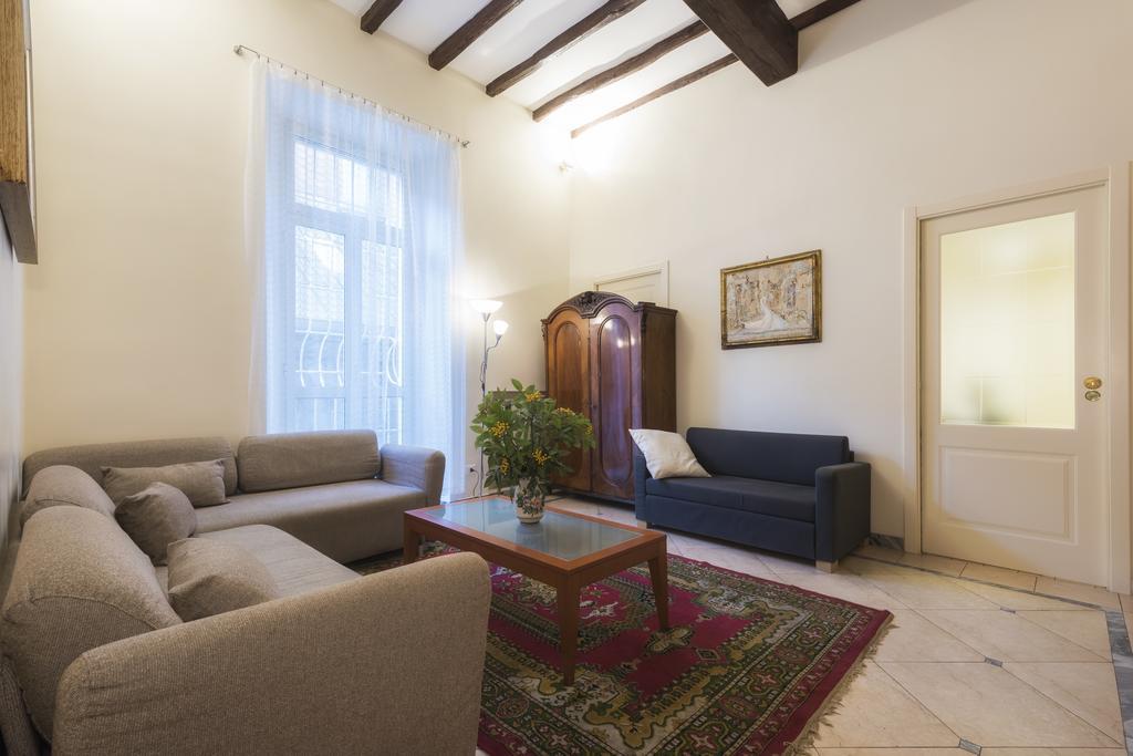 Quattro Cantoni House * Roma