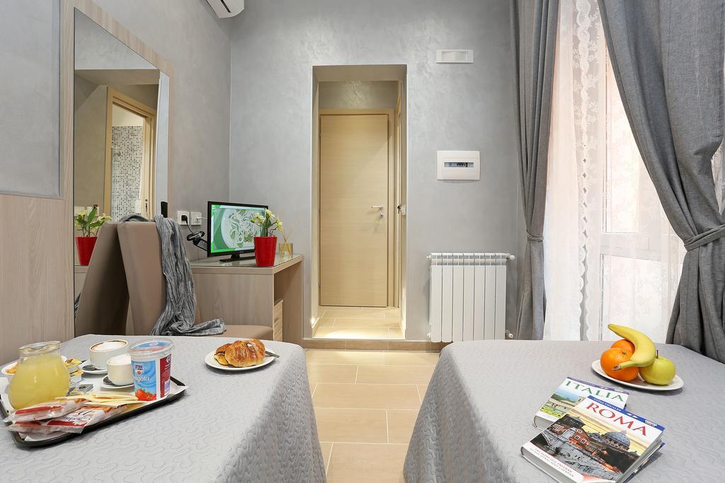Affittacamere Adorasuite 2 Roma