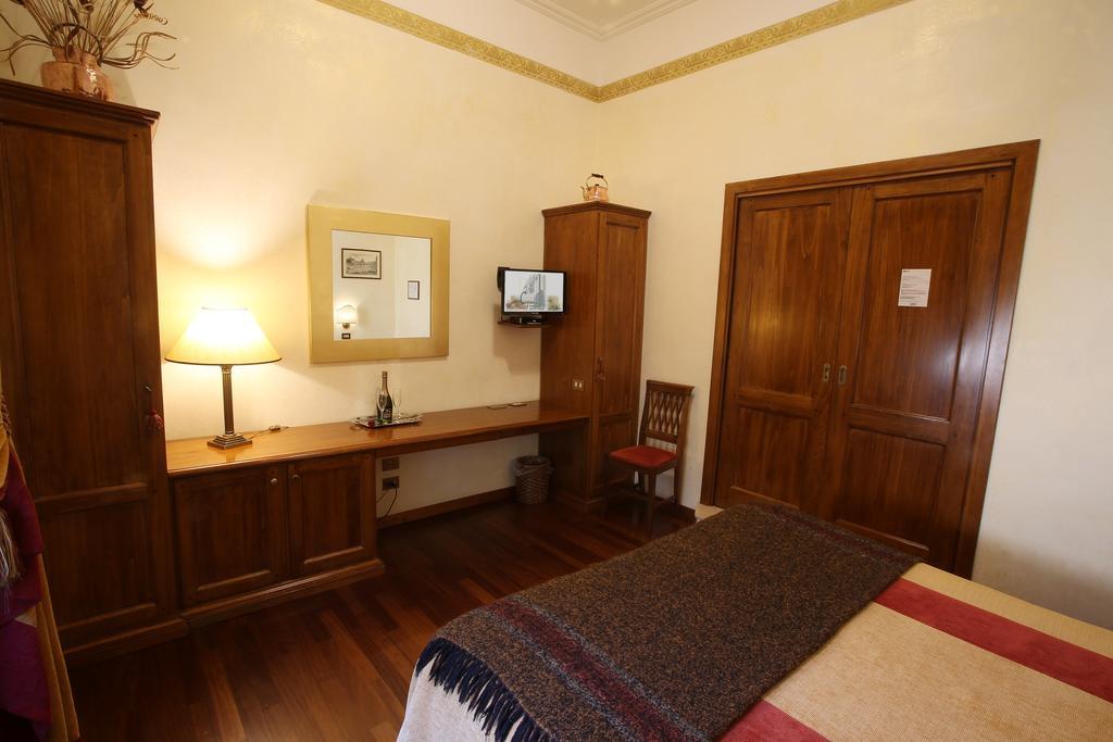 Bed and breakfast Al Colonnato Di San Pietro 3*