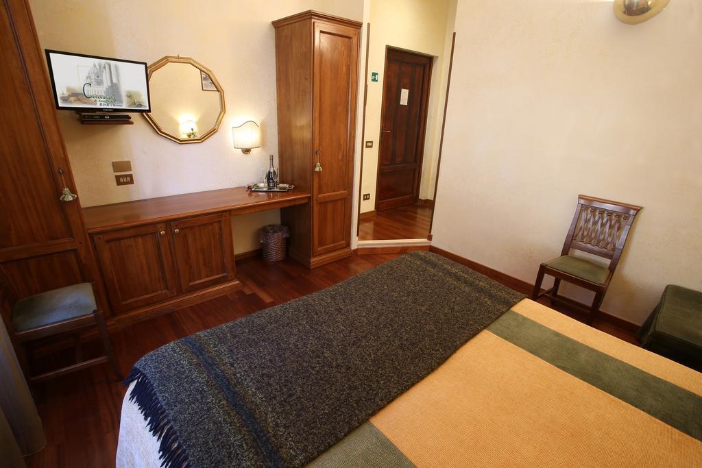 Al Colonnato Di San Pietro Bed and breakfast 3*