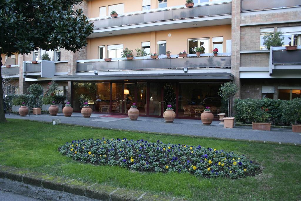 Apartamento Megi San Peter *