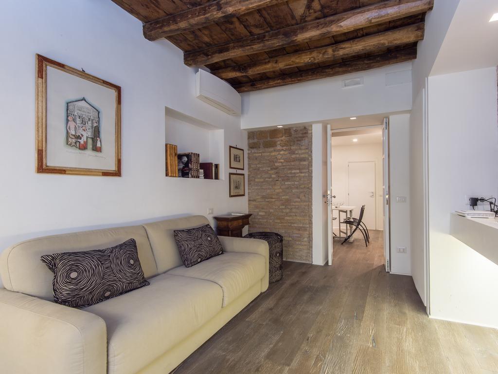 Rsh Fori Imperiali Apartment