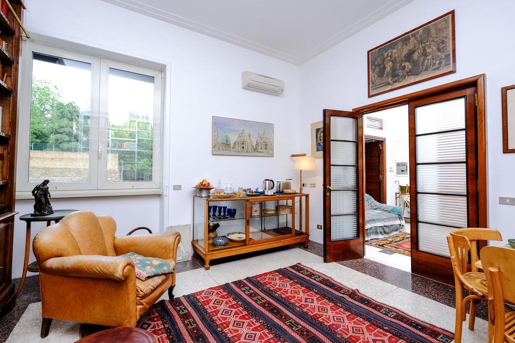 Aventino Orange Garden Bed & Breakfast 2*