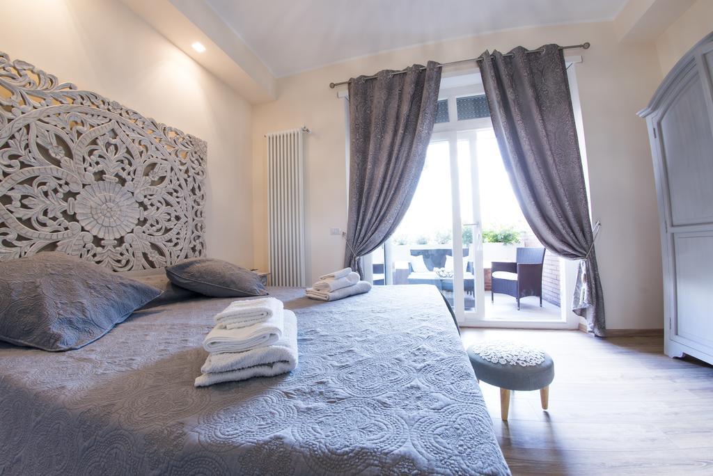 Romantic House Rome
