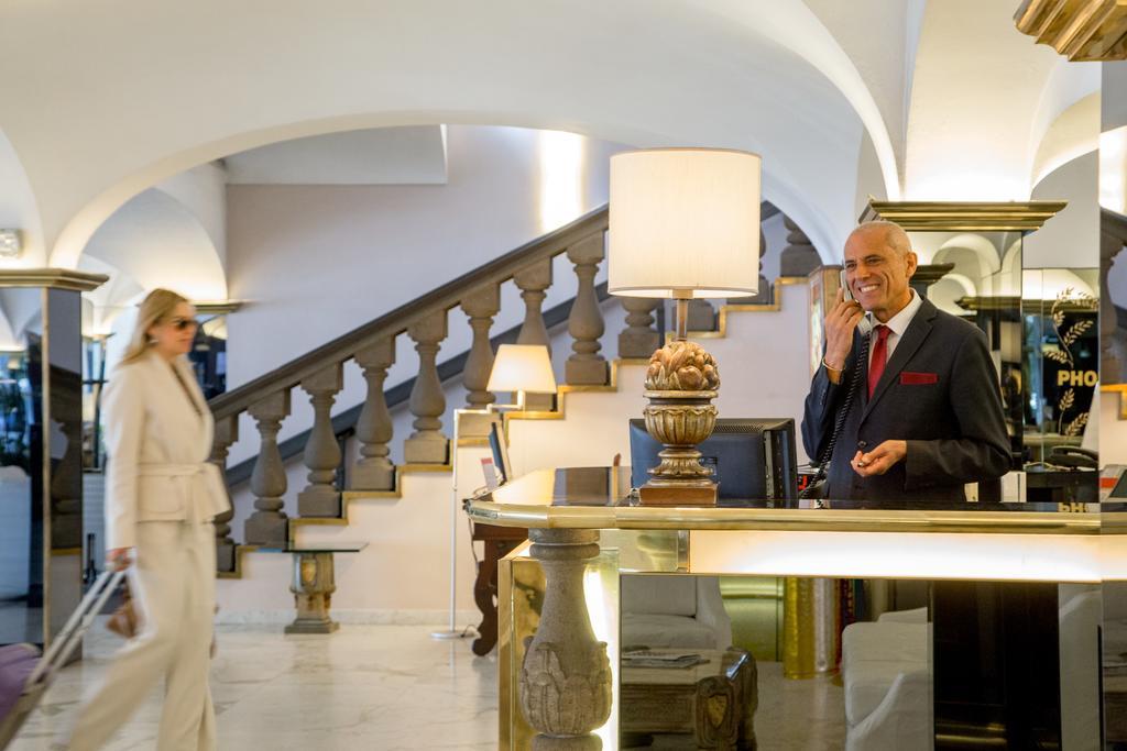 Shangri-la 4* Roma