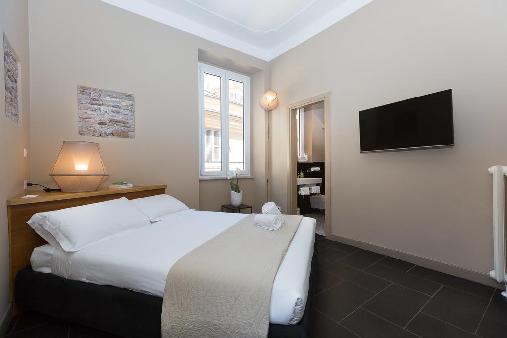App Condotti Luxury In Leilighet Roma