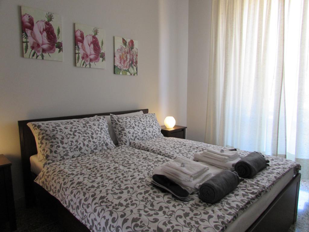 Cozy Roma