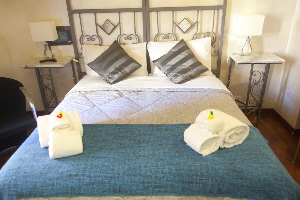 Affittacamere Salaria Luxury Suites *