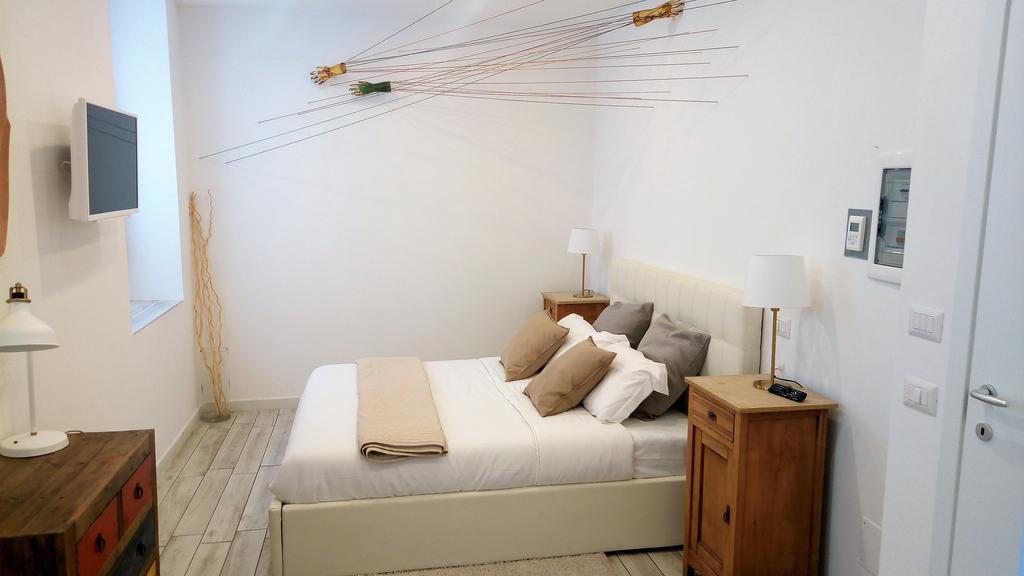 Momahostel * Roma